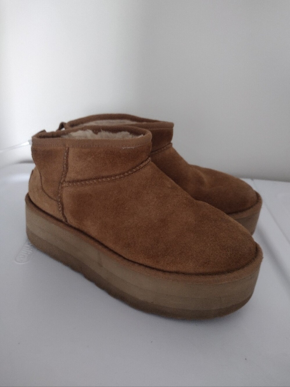 UGG Women's Classic Ultra Mini Platform boots